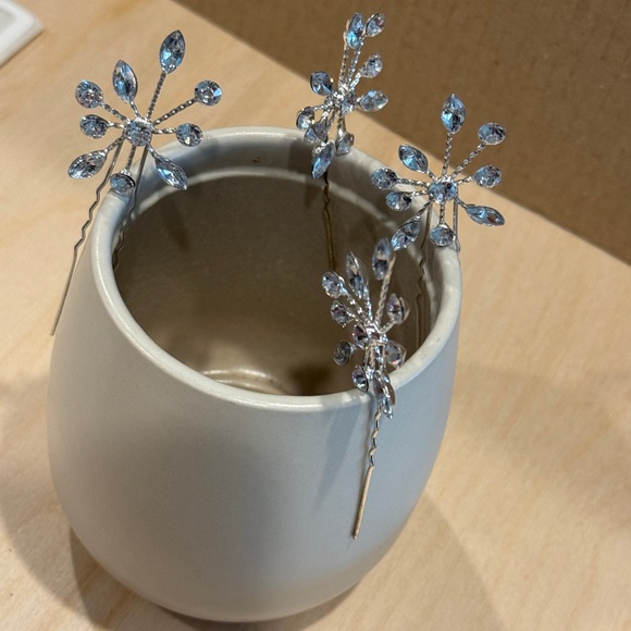 Rhinestone Hair Bobby Pins Set Of 4 - Picture 6 of 10